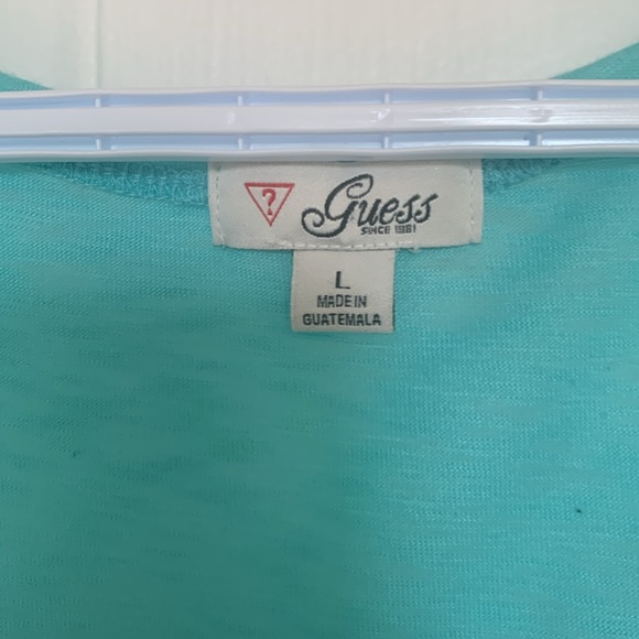 Guess mint green cold shoulder tshirt with front pocket - Picture 2 of 5